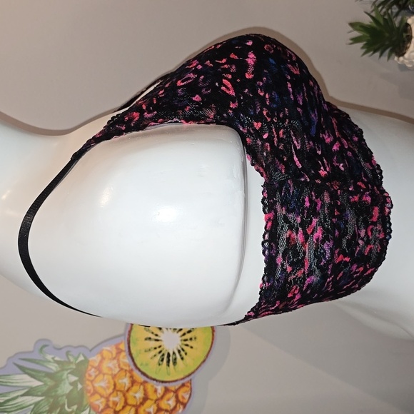 Torrid - XO Front Lace Bralette in Rainbow Leopard Rich Black​​​​ - Picture 6 of 13